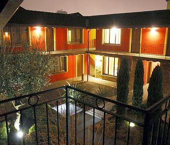 Corte Nuova Aparthotel Бергамо Екстериор снимка