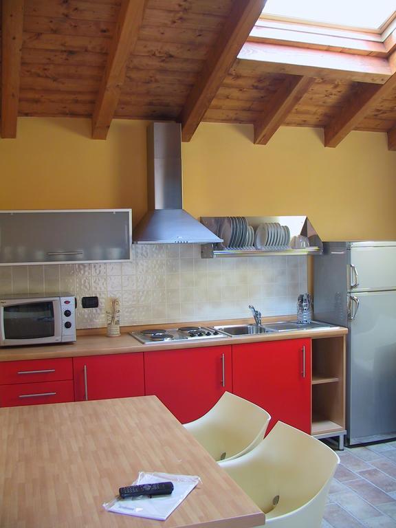 Corte Nuova Aparthotel Бергамо Екстериор снимка