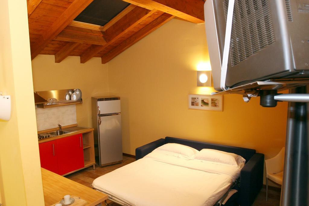 Corte Nuova Aparthotel Бергамо Екстериор снимка